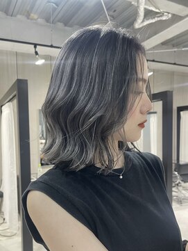 ディセンシー(Dicency) gray