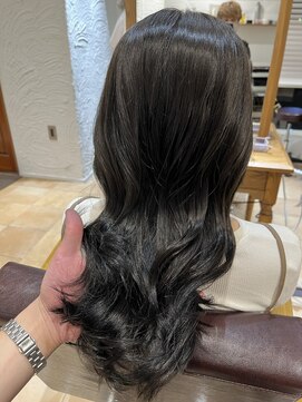 アマレット(Amaretto) オリーブグレー