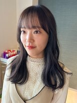 アム(amu)&nbsp;韓国ヘア×ローレイヤーロング×透明感グレイジュ