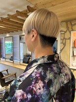 エイト新宿店(EIGHT shinjuku)&nbsp;ホワイトブロンド