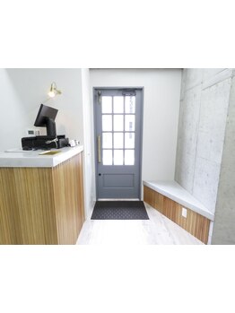 大人女性に人気のサロン☆丁寧なカウンセリングと高い技術で、あなたの“なりたい”をカタチにします♪