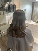 オリーブブラウン