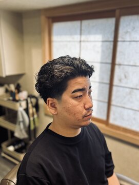 バンデ(Bande) バックパーマ×テーパーフェード