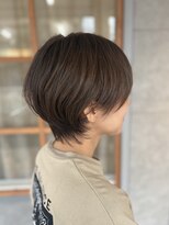 オトモリッティ(OTOMO litty)&nbsp;伸ばしかけショート×オリーブ