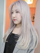 プネル(punel)&nbsp;ホワイトホワイトベージュシルバーケアブリーチ　渋谷　佐藤