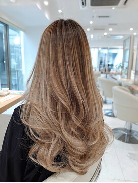 アース 天満橋店(HAIR & MAKE EARTH) 冬カラー◎透明感ナチュラルベージュ×韓国風巻き髪