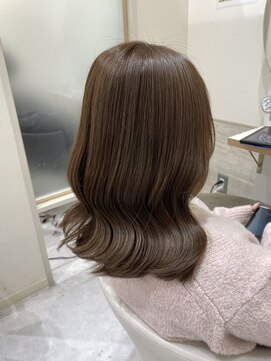 アストレアバイニケ(ASTRAEA by nike) 艶グレージュ