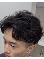 ベル 桑名(BHEL)&nbsp;桑名メンズパーマニュアンスパーマフェザーパーマセンターパート