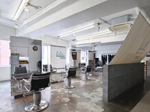 マカロニコースト(macaroni coast)の雰囲気(70年代 West Coastの音楽スタジオ風に仕上げた広々とした店内★)
