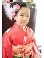 アッシュヘアー 七五三スタイル