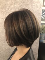 [lond rouge *namie*]前下がり大人ショートスタイル