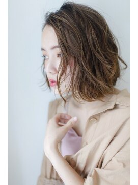 ネオリーブ クーロ(Neolive curro) ふんわり見せたい方へ☆外国人風ハイライトボブ