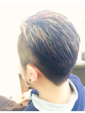 ヘアメイク ループ(HairMake Loop) 刈り上げオールバック