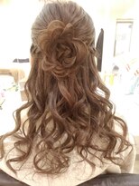 ヘアセットサロン ラシク(LaCQ) お花×ハーフアップ