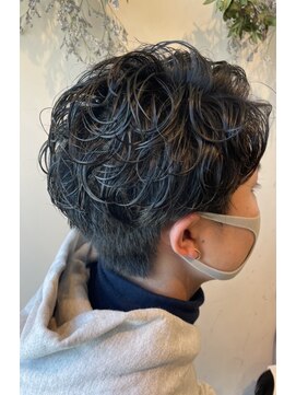 シャンプーボーイ セントラル 博多(SHAMPOO BOY central) メンズ☆パーマ