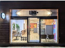 リンクプラス(LINK+)の雰囲気（燕駅徒歩0分の美容室♪学生にも人気です！）