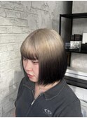 ブリーチルーツカラーハイトーンホワイトカラーボブカット 池袋