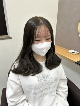 アイズ 横浜(IS) 【JUNKI指名】オリーブグレージュ/横浜