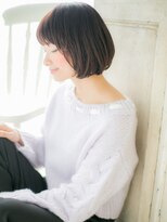 大波純一美容室パーティハン&nbsp;黒髪切りっぱなし髪質改善ぱっつん前髪ミニボブa小山20代30代