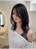 しなやか黒髪レイヤー×フェザーバング