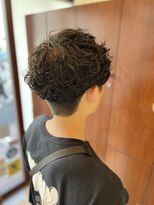 美粧ほそや 横浜反町&nbsp;反町で人気のふんわりプードルパーマ｜美粧ほそや