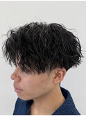 縦落ちツイストスパイラルパーマ刈り上げセンターパート名古屋栄