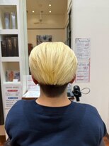 美容室ヒラトヤ 都南店&nbsp;ハイトーンカラーマッシュ刈り上げ韓国ツーブロックマッシュ