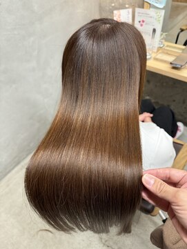 リタ 枚方(Rita) 自然な地毛風ストレート◎髪質改善ロング縮毛矯正で叶う美髪艶