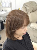 シャルムパリス(charme paris)&nbsp;夏カラー　アッシュ　ベージュ　ボブ
