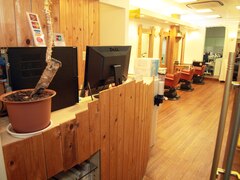 ヘアークリニック　ビューティーサロン　NOVA　溝の口店　【ノーバ】