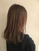 ロンド 銀座(Lond)&nbsp;オトナ可愛いミディアムスタイル 担当 伊原