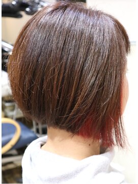 アフラワーヘア(a FLower HAIR) 前下がりボブ☆インナーカラー