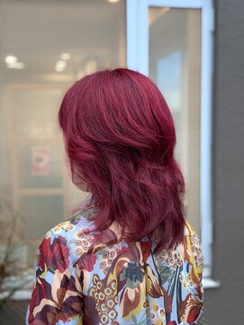 アネモナ(anemona) ブリーチなしでレッド