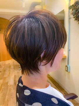 ホワイエ(Foyer) 大人ショート