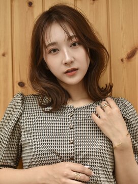 ブゾン(buZon) 【buZon ブゾン】外ハネくびれミディ☆シースルーバンク