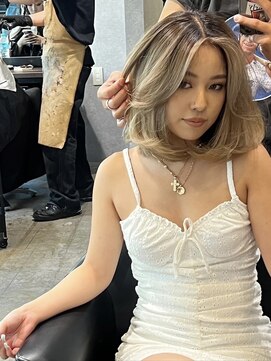 メリー オオサカ(Merly Osaka) 海外レトロなおしゃれバレイヤージュスタイル！