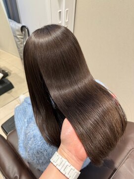 ロウ ジャム 銀座(ROW JAM) ワンレンボブ前下がりショート内巻きワンカール鎖骨ミディアム