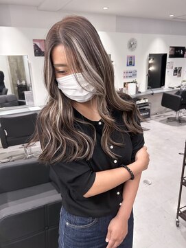 キング 高槻(K!ng) 縮毛矯正髪質改善ハイライトレイヤーカット高槻美容室エクステ