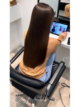 サロウィン 銀座(SALOWIN) カット+カラー+髪質改善トリートメント