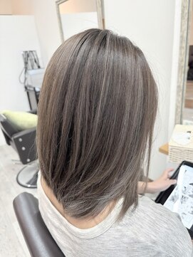 アンド(A&ND) グレージュ《ハイライト》