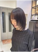 顔周りレイヤーカット　短めでもお洒落に