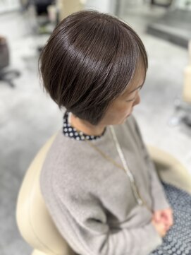 レヴリー(reverie) 白髪ぼかしショートボブハイライトカラー髪質改善トリートメント