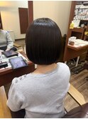 ショートボブ