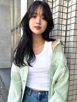 ラパンセ ブルー(LA PENSEE BLEU)&nbsp;大人かわいいリラックスロング　黒髪　艶髪　シースルーバング