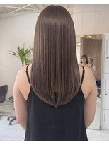 零秒女髪 千里丘店&nbsp;上品な艶髪まとまりロングヘアスタイル髪質改善美髪艶カラー艶感