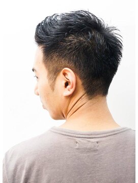 メリケンバーバーショップ コウベ(MERICAN BARBERSHOP KOBE) 無造作ショートツーブロック刈り上げアップバングパーマ@2