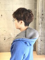 オッソ(OSSO)&nbsp;オシャレ際立つ、春に大人気のコンパクトハンサムショートボブ