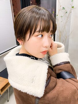 テトヘアー(teto hair) マッシュショート、オリーブベージュ、スリークショート