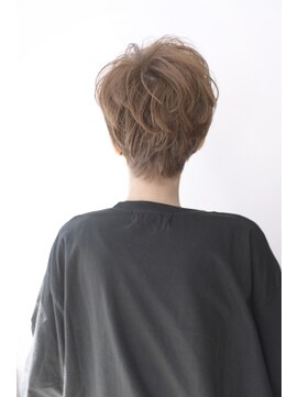 イーラ(era) 《era》大人可愛い エアリーショート ラテグレージュみわ