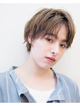 ピズム(PISM) ボーイッシュセンターパート/フォギーベージュ/ルーズヘア